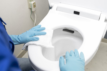 トイレクリーニング