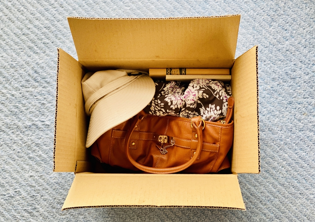 リサイクル可能品の回収・引き取り作業